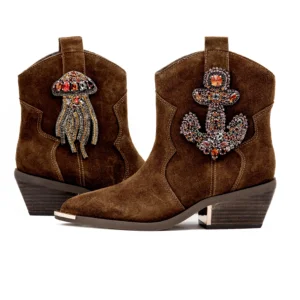 Bota Alma en Pena I250905 vista lateral