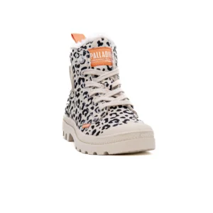 Bota Palladium Pampa Hi Zip Leo em Branco vista frontal