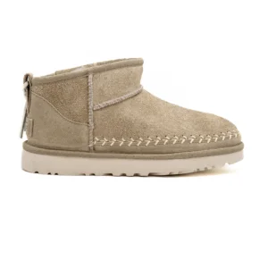 Bota UGG W Classic Ultra Mini Biarritz vista lateral