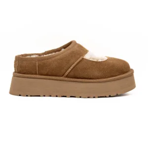 Chinelo UGG W Bea Mary Jane vista lateral