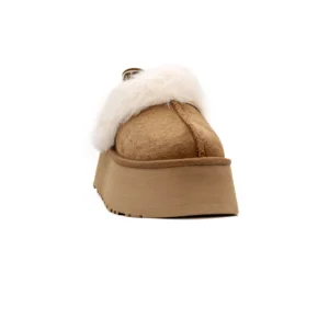 Chinelo UGG W Funkette Camel vista frontal