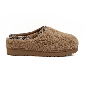 Chinelo UGG W Tasman Maxi Curly Camel vista lateral