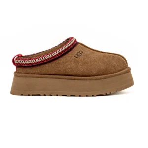 Chinelo UGG W Tazz II Camel vista lateral