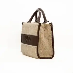 Mala Liu Jo AF5192 com pêlo vista lateral