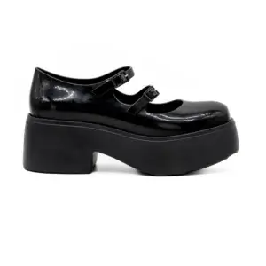 Sapato Melissa M.Farah preto vista lateral