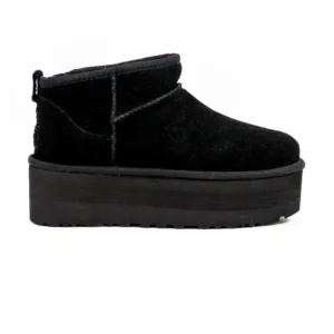 Bota UGG W Classic Ultra Mini Platform Preto vista lateral