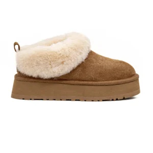 Bota UGG W Tazzelle Camel vista lateral