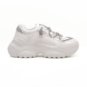 Sapatilha Buffalo Bliss Shine vista lateral